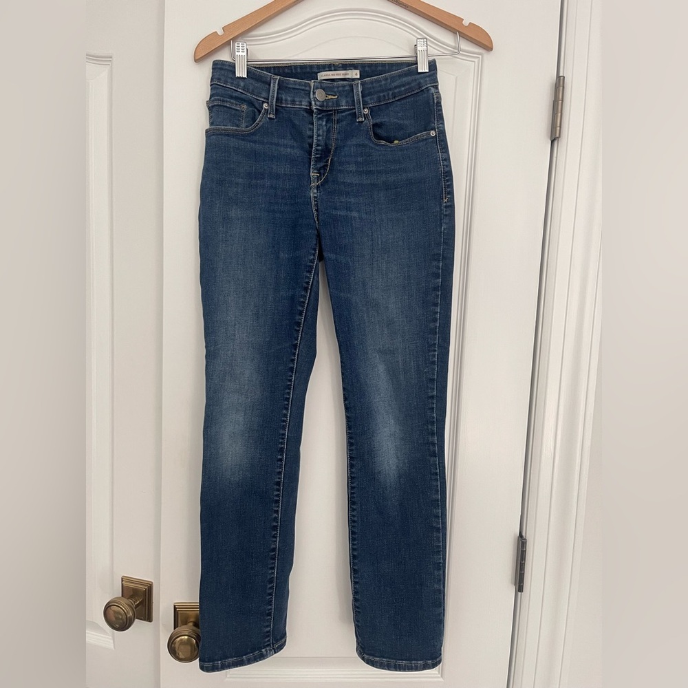 Levi’s Women’s Classic Mid Rise Skinny Blue Jeans Denim Size 4 EUC